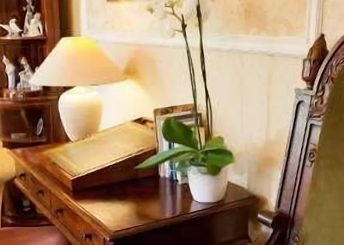 Overwater Hall فندق باسنثوايت