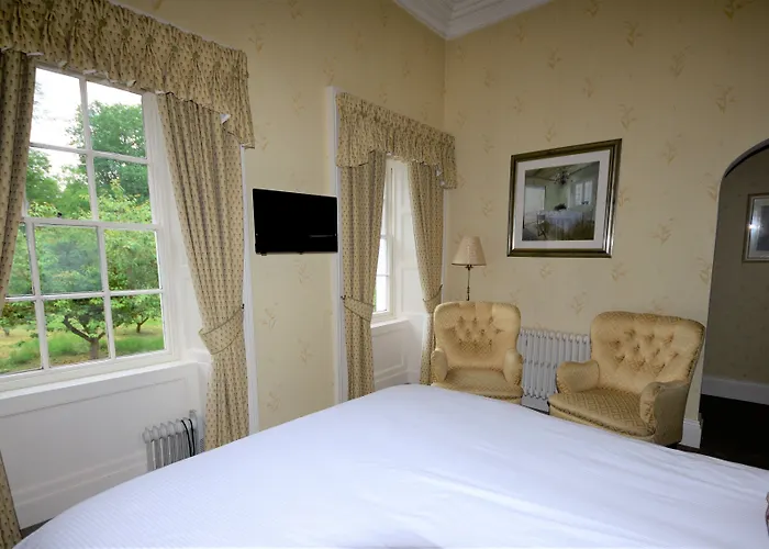 Overwater Hall 3* باسنثوايت